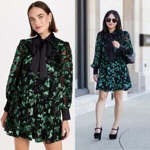 Alice + Olivia Rowen Bow Neck Blouson Sleeve Tiered Dress Green/Black Small